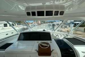 2023 Viking 54 Open thumbnail 7