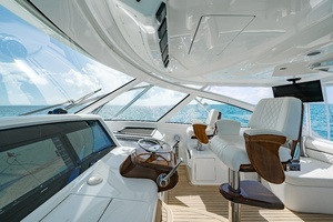 2023 Viking 54 Open thumbnail 8