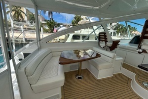 2023 Viking 54 Open thumbnail 9
