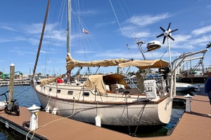 Nellie Bly 35ft Island Packet Yacht For Sale