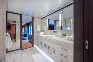 RESONANCE 125ft Hargrave Yacht For Sale