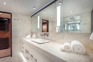 RESONANCE 125ft Hargrave Yacht For Sale