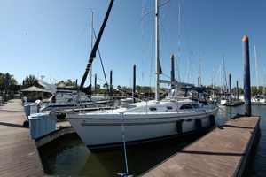 Whiskey Seas 38ft Catalina Yacht For Sale