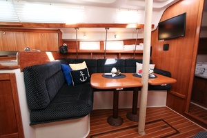 Whiskey Seas 38ft Catalina Yacht For Sale