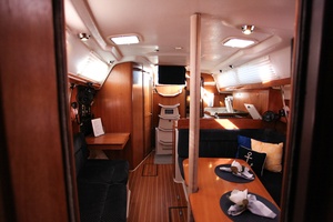 Whiskey Seas 38ft Catalina Yacht For Sale