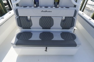 2022 Sea Hunter 41 CTS thumbnail 4