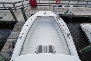 2022 Sea Hunter 41 CTS thumbnail 24