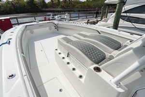 2022 Sea Hunter 41 CTS thumbnail 15