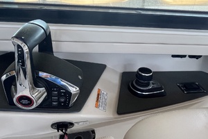 Offshore Investment 32ft Boston Whaler Yacht For Sale