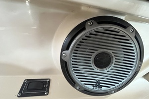 Offshore Investment 32ft Boston Whaler Yacht For Sale