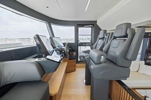 2024 Absolute Navetta 64 thumbnail 55