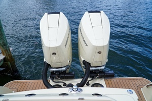 31ft Chris Craft Yacht For Sale