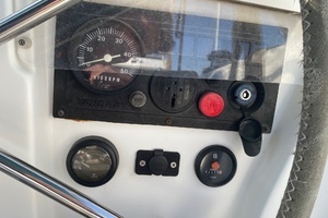 2005 Beneteau 42 CC thumbnail 6