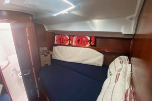 2005 Beneteau 42 CC thumbnail 19