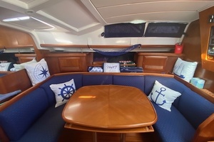 2005 Beneteau 42 CC thumbnail 8