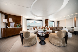 118FT (35.97M) AZIMUT