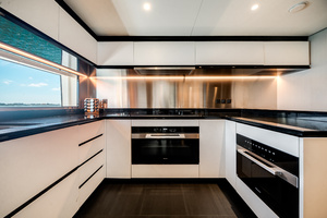 118FT (35.97M) AZIMUT