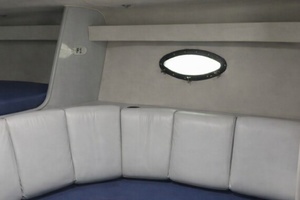 1992 Tiara Yachts 270 Sport thumbnail 10