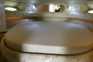 1995 Sea Ray Sun Dancer 370 thumbnail 14