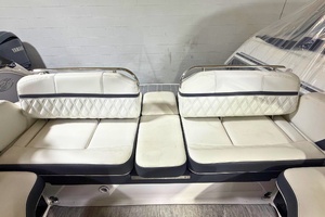 28ft Regal Yacht For Sale