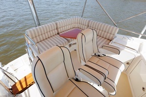 2016 Sabre 42 Fly Bridge Sedan thumbnail 26