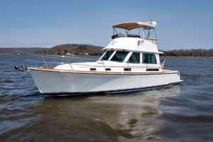2016 Sabre 42 Fly Bridge Sedan thumbnail 39