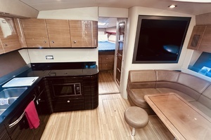 2012 Formula 45 Yacht thumbnail 6