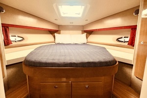 2012 Formula 45 Yacht thumbnail 13