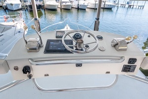 2007 Tiara Yachts 3800 Open thumbnail 17