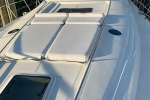 2004 Sea Ray 550 Sundancer thumbnail 22