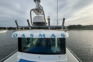 2020 Axopar 28 Cabin thumbnail 5