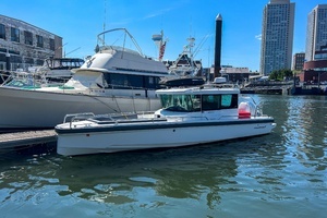2020 Axopar 28 Cabin thumbnail 6