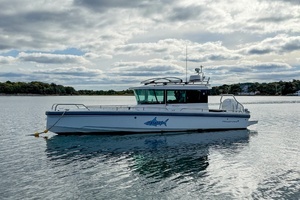 2020 Axopar 28 Cabin thumbnail 1