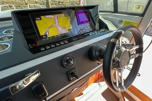 2020 Axopar 28 Cabin thumbnail 20