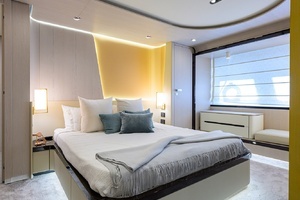 2024 Azimut Fly 78 thumbnail 5