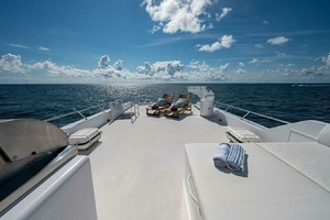 2003 Hatteras 100 Raised Pilothouse thumbnail 18