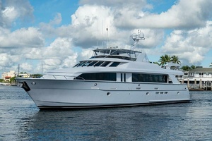 MAGNUM RIDE 100ft Hatteras Yacht For Sale