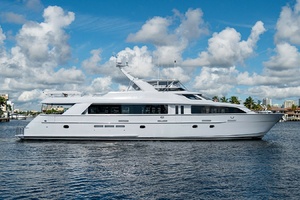 MAGNUM RIDE 100ft Hatteras Yacht For Sale