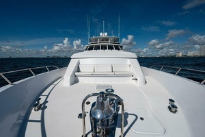 2003 Hatteras 100 Raised Pilothouse thumbnail 20