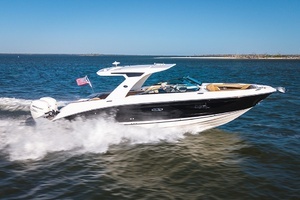 BLONDIE 2023 Sea Ray SLX 350 Outboard Yacht For Sale in Fort Myers FL
