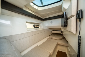 BLONDIE 35ft Sea Ray Yacht For Sale