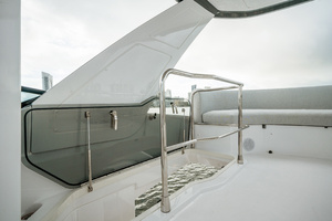 53ft Azimut Yacht For Sale