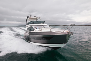 53FT (16.15M) AZIMUT