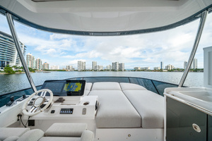2023 Azimut 53 FLY thumbnail 54