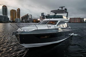 2023 Azimut 53 FLY thumbnail 4