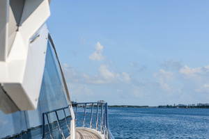 70FT (21.34M) AZIMUT