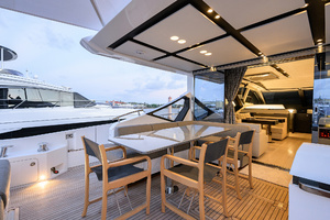 2019 Azimut S7 thumbnail 27