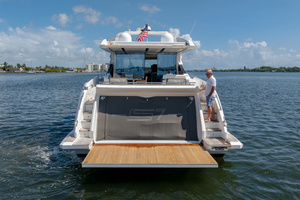 70FT (21.34M) AZIMUT