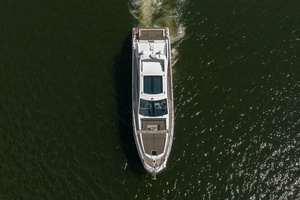 70FT (21.34M) AZIMUT