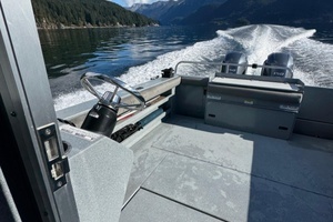 2018 KingFisher 2725 Weekender thumbnail 14